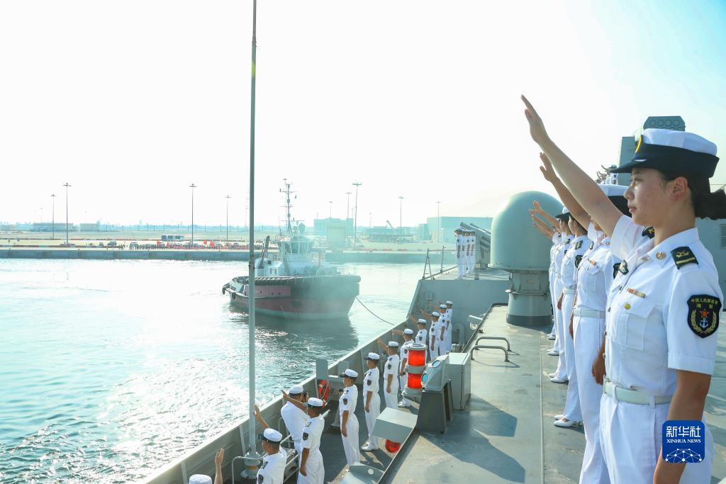 中國海軍第44批護航編隊結束對卡塔爾友好訪問